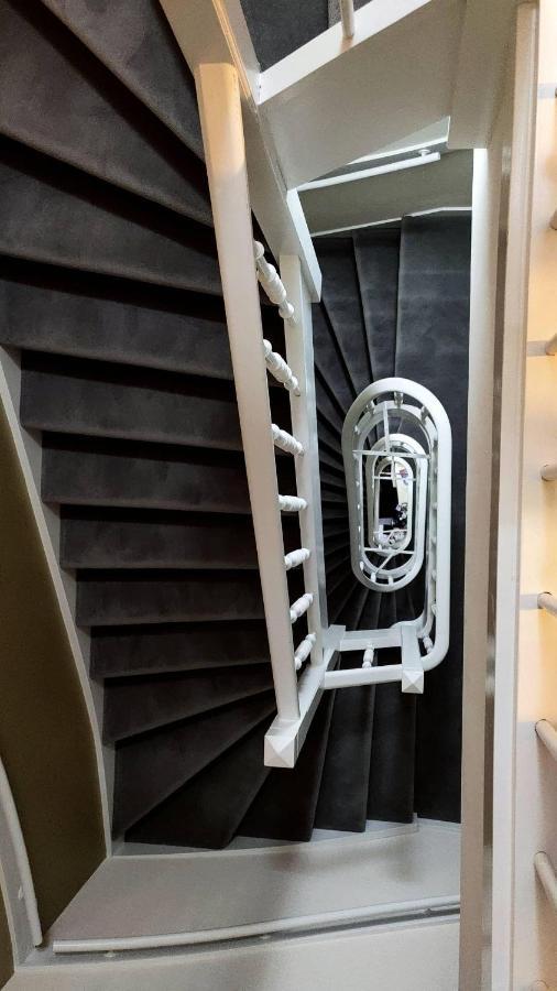 Fd Hotels Rotterdam Bagian luar foto